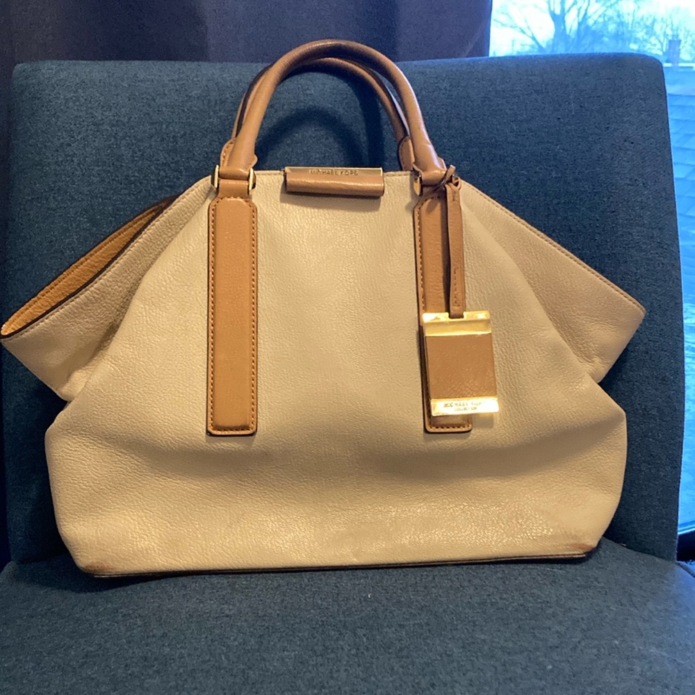 Michael Kors signature bag